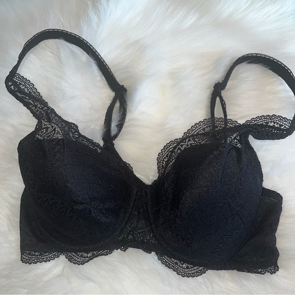 Simone Perele
Karma 3D
Molded Bra
Black
34D - Picture 11 of 13